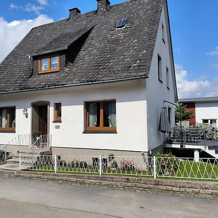 Marisa'S Sauerlandtraeumchen Apartman Brilon Kültér fotó